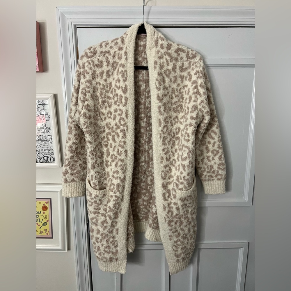 cream & tan fuzzy leopard print cardigan